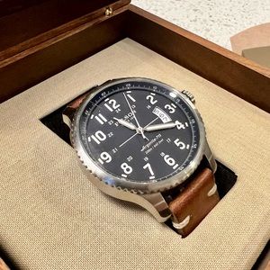 Filson Mackinaw Field Watch Argonite-715 Watch Shinola Movement Leather Band